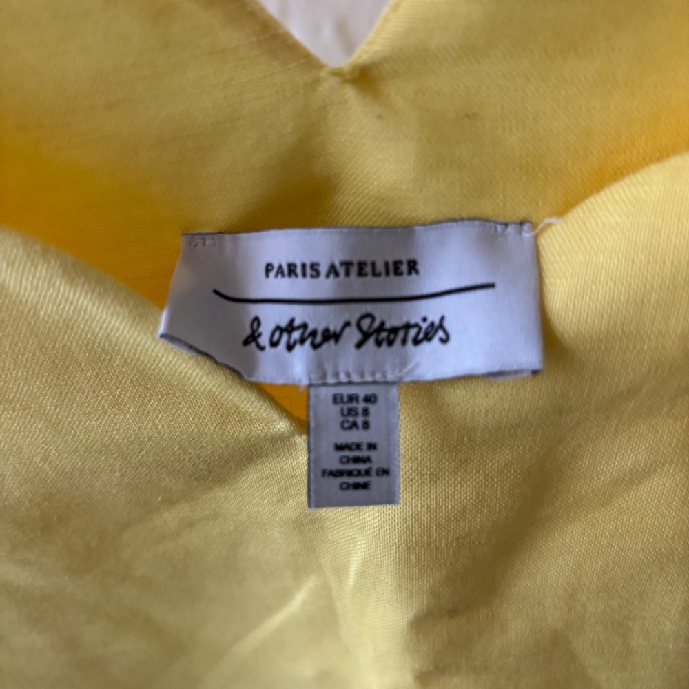 Yellow Scalloped Edge Top - Picture 3 of 4
